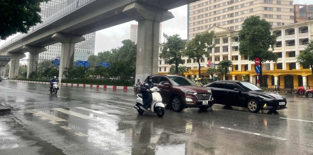 Thời tiết ngày 7/2/2026: Miền Bắc, Hà Nội mưa rải rác, sương mù