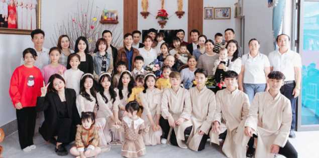 Tết rộn tiếng cười trong gia đình 10 con ở Thanh Hoá