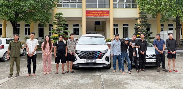 Người phụ nữ bị nhóm người chặn xe máy, bắt cóc giữa đường ở Tây Ninh