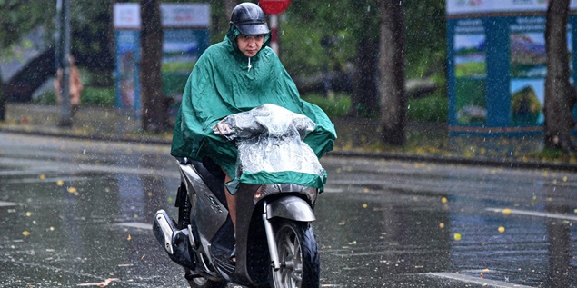 Không khí lạnh tràn về, miền Bắc sắp mưa dông diện rộng