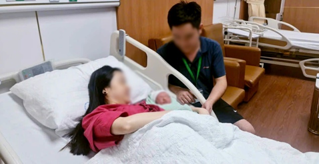 Kỳ tích sản khoa Việt Nam: Cặp song sinh chào đời cách nhau 13 tuần

