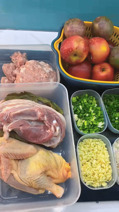 Vợ chồng trẻ ở Hà Nội chi 500 nghìn đồng đi chợ cả tuần vẫn mua đồ tươi ngon, đủ chất