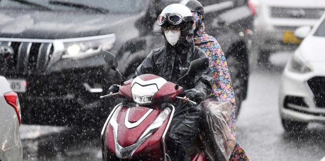 Dự báo thời tiết 27/4/2026: Hà Nội mưa giông, TPHCM nắng nóng ngày cuối nghỉ lễ