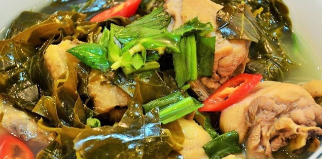 Canh gà lá giang chua thanh mát, món ngon giải nhiệt cực đưa cơm ngày hè