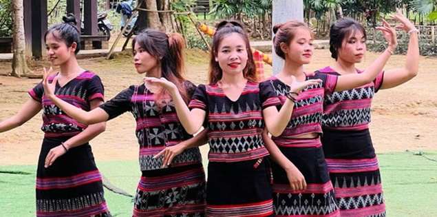 Giao lưu văn hóa dân tộc Tây Nguyên