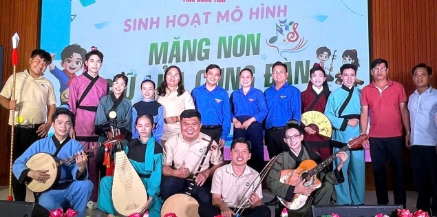 Măng non giữ lửa cung đàn, lan tỏa tình yêu nghệ thuật truyền thống