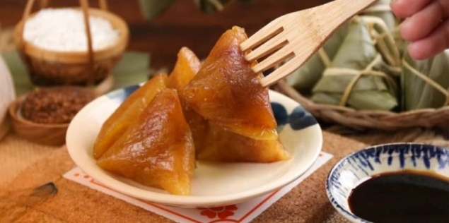 Bánh tro thanh mát gói trọn hương vị Tết Đoan ngọ