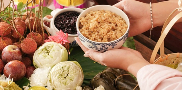 Tết Đoan Ngọ vì sao không thể thiếu rượu nếp và quả chua?