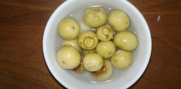 Giòn tan cà pháo muối mùa hè