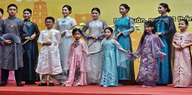 Áo dài kết nối du lịch và di sản mở màn Tuần lễ áo dài Huế 2026
