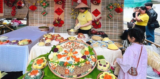 Phú Thượng phát triển du lịch từ làng nghề xôi