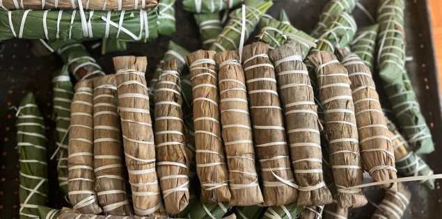 Bánh tẻ Phú Nhi thức quà quê lưu giữ hồn xứ Đoài